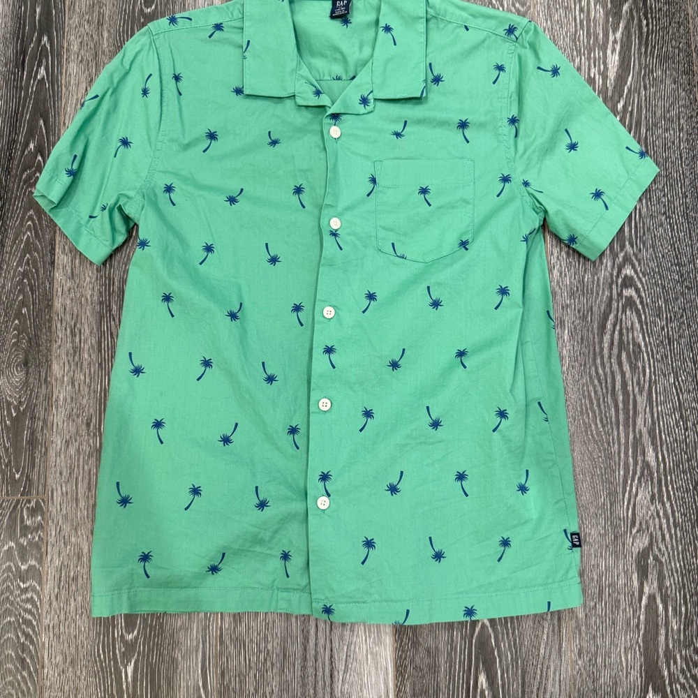 GAP Green Shirt with Blue Palm Print